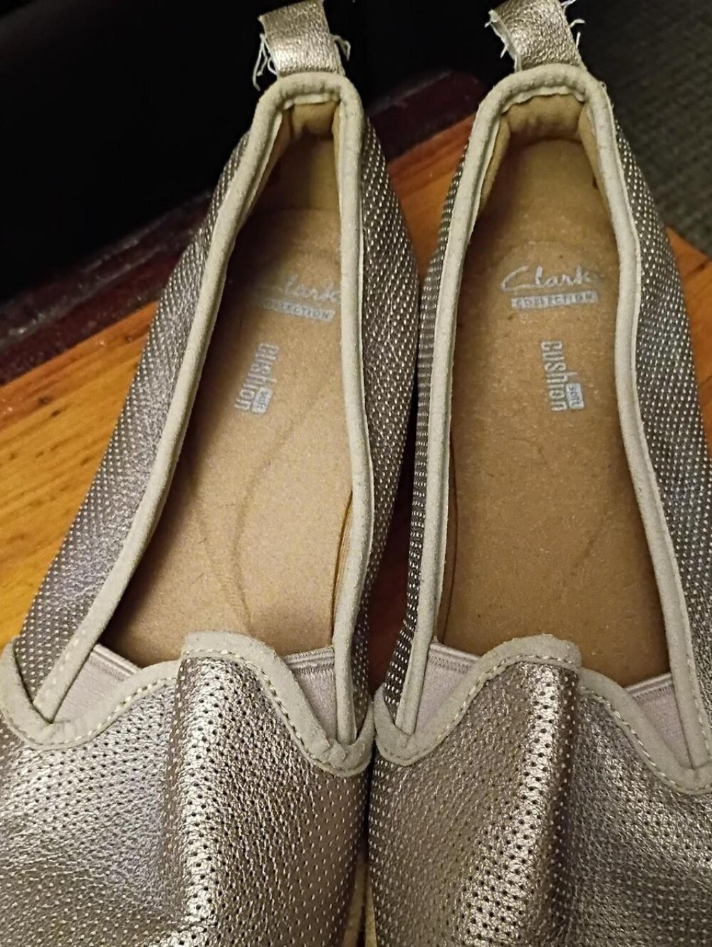 Clarks Womenโs Metallic Slip-On Flats - Champagne
